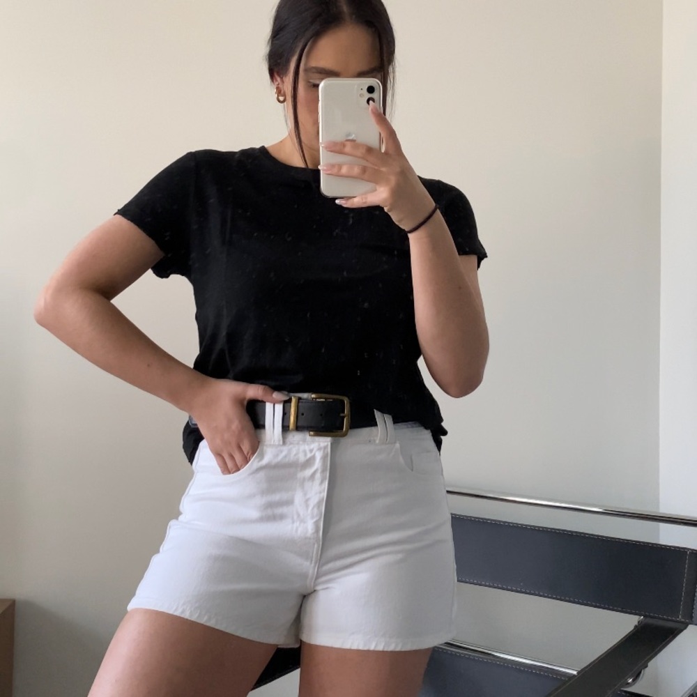 FRAME triple stitch detail short